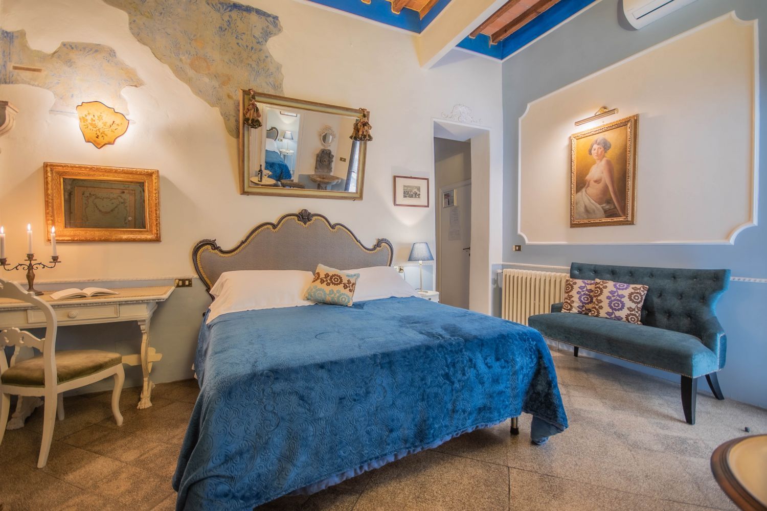 B&B Accommodation In Florence Center | Florence Romantic B&B Rooms